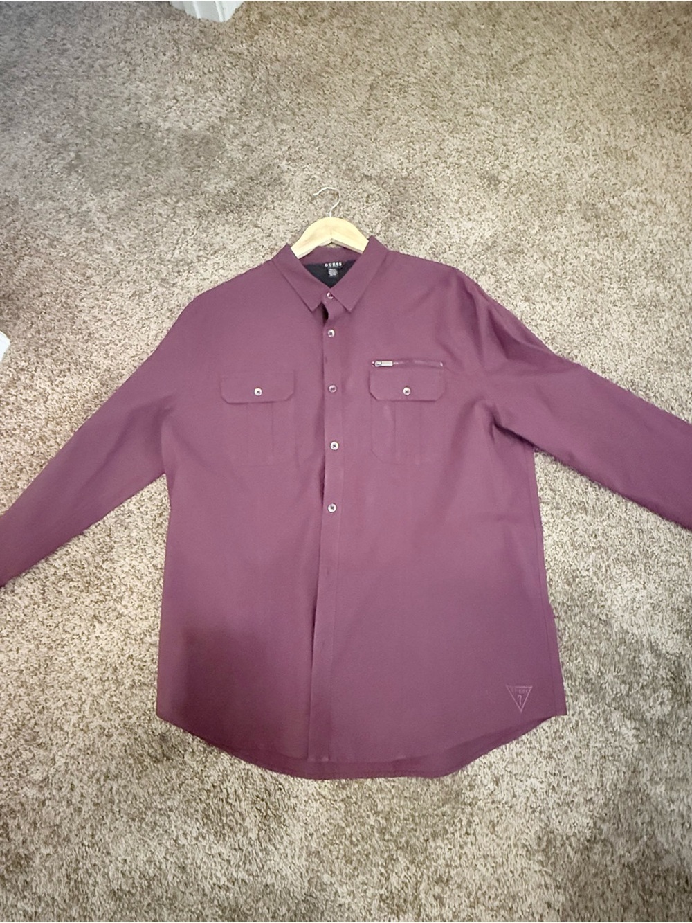 Men's Guess Long-Sleeve Button-Up Shirt in Burgundy